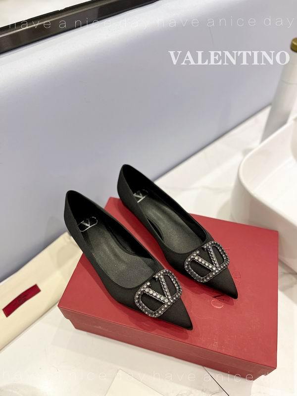 Valentino Women's Shoes 650